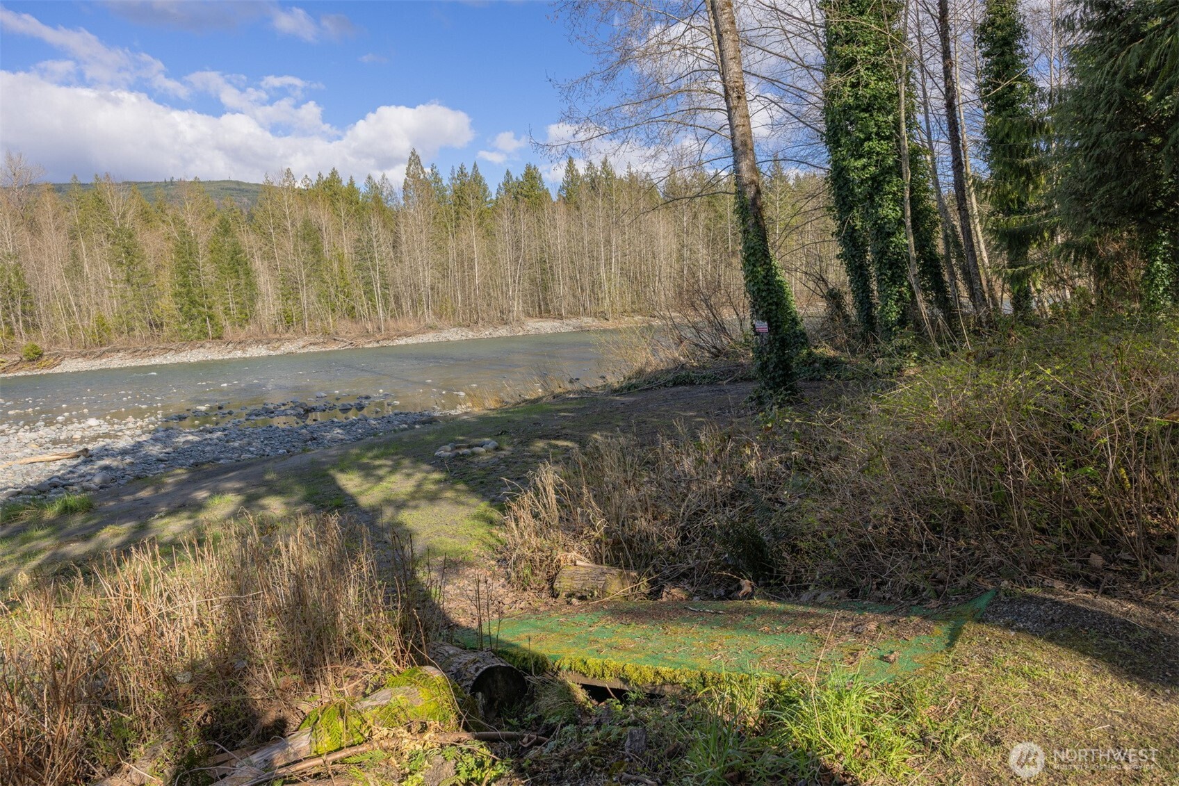 6070 Saxon Road Acme, WA 98220 - Photo 4 of 40