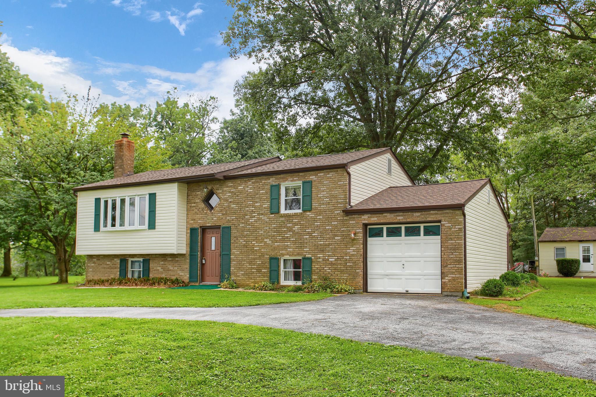 17964 Ridge Meadow Road Stewartstown, PA 17363 - Photo 3 of 46 Gallery Image 3