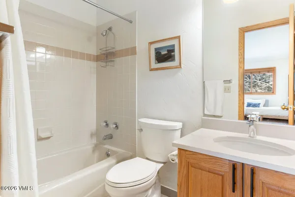 $1,295,000 | 1000 Homestead Drive, Unit 13, Edwards, CO 81632