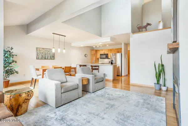 $1,295,000 | 1000 Homestead Drive, Unit 13, Edwards, CO 81632