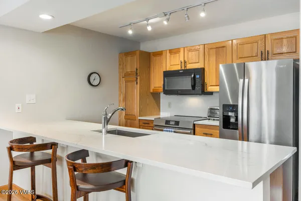 $1,295,000 | 1000 Homestead Drive, Unit 13, Edwards, CO 81632
