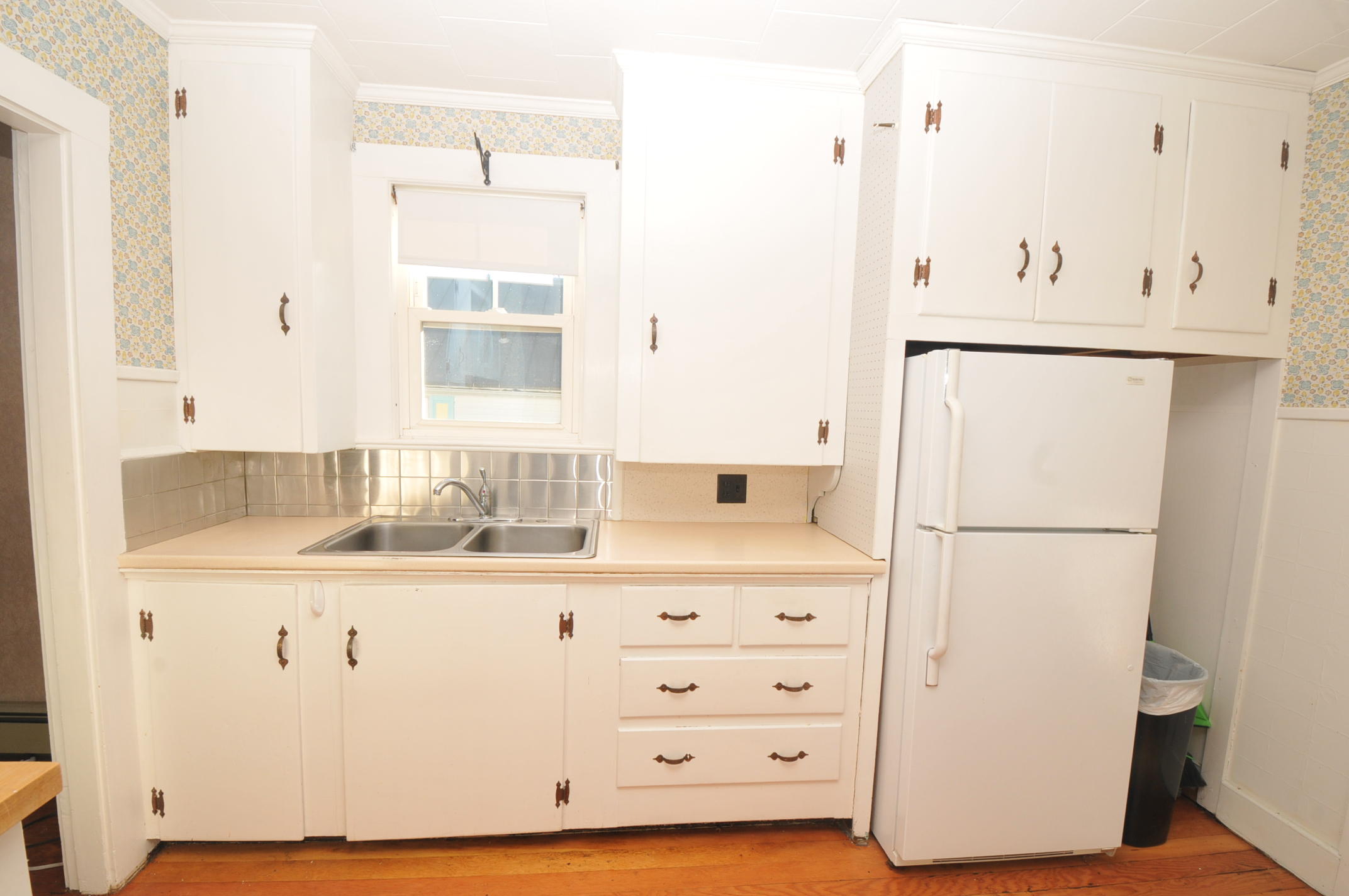 282 Maple Street Bangor, ME 04401 - Photo 23 of 74 DSC_1705