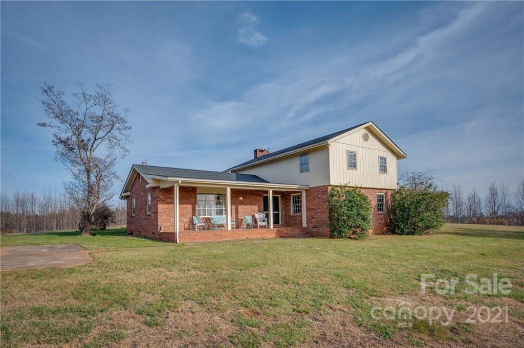 2461 Darlington Road Rutherfordton, NC 28139 - Photo 3 of 48 Gallery Image 3