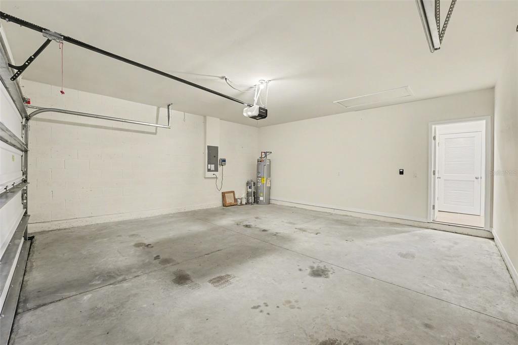 2795 Grandbury Grove Road Lakeland, FL 33811 - Photo 31 of 35 a view of empty room