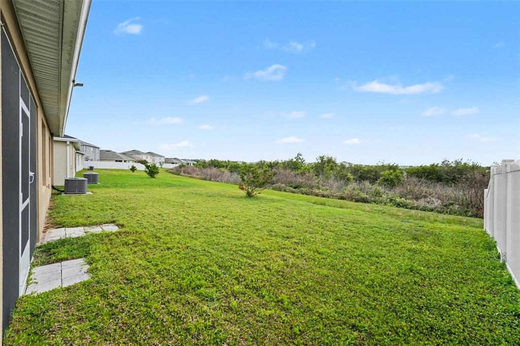 2795 Grandbury Grove Road Lakeland, FL 33811 - Photo 35 of 35 a view of a field with an ocean