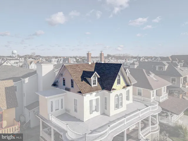 $650,000 | 819 Beach Avenue, Unit 3B, Cape May, NJ 08204