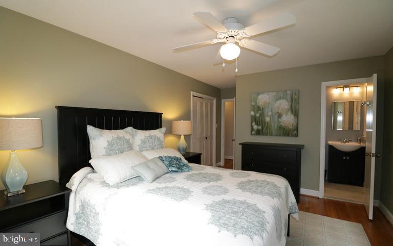 9204 Cedar Way Bethesda, MD 20814 - Photo 15 of 30