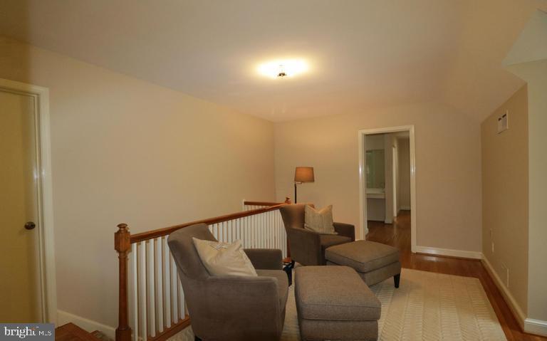 9204 Cedar Way Bethesda, MD 20814 - Photo 22 of 30