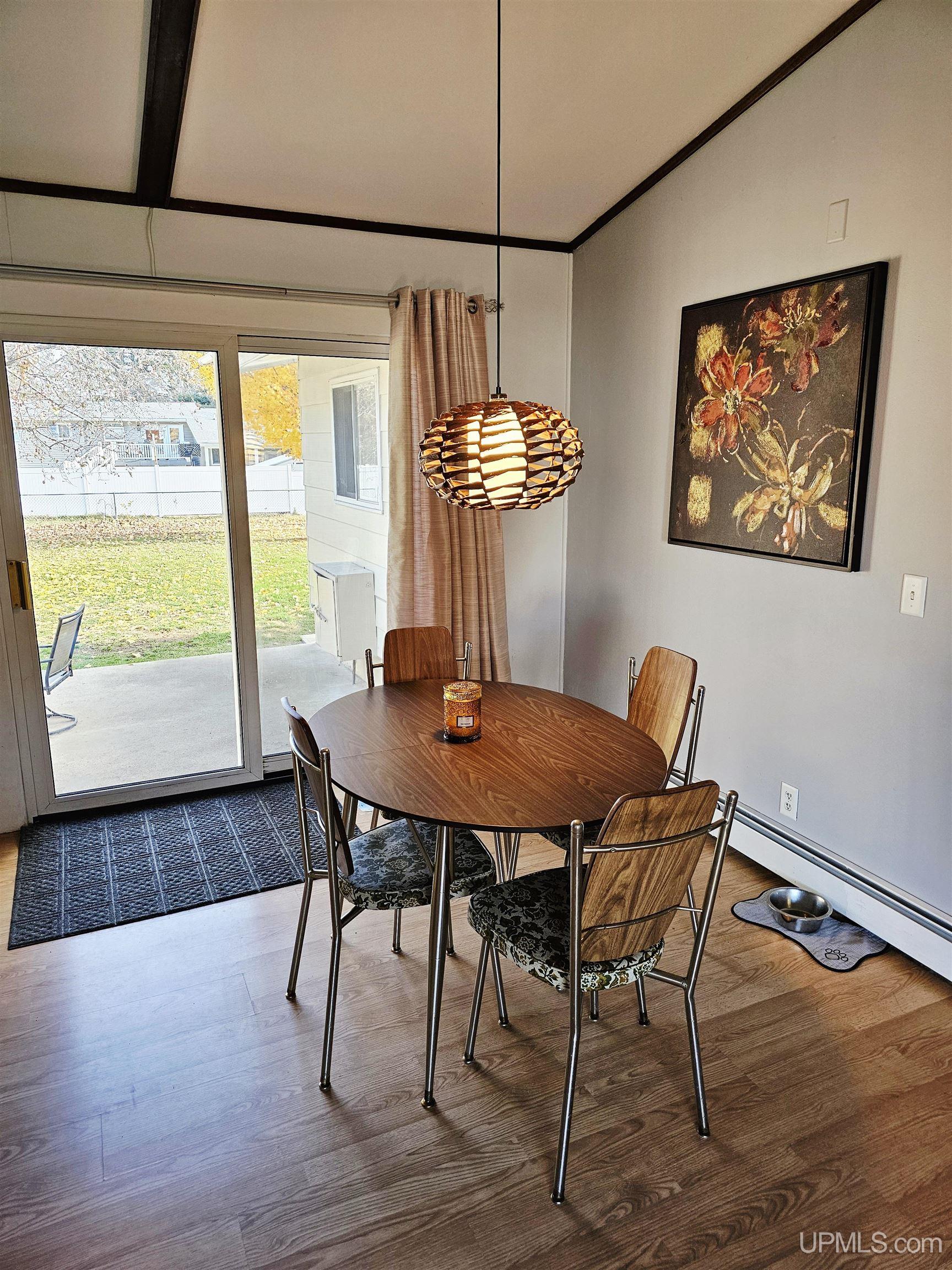 1115 South Lincoln Road Escanaba, MI 49829 - Photo 9 of 37 Gallery Image 9