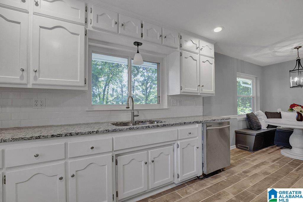 613 Ridge Top Circle Birmingham, AL 35206 - Photo 7 of 25