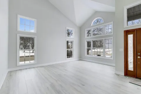 $569,999 | 1137 Fieldstone Lane, Bartlett, IL 60103