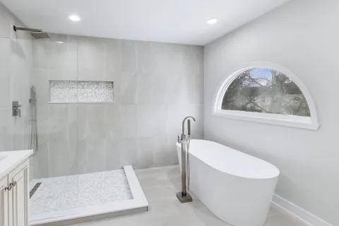 $569,999 | 1137 Fieldstone Lane, Bartlett, IL 60103