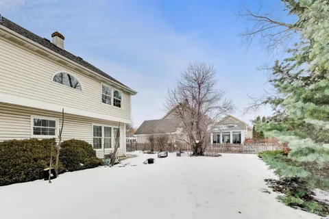 $569,999 | 1137 Fieldstone Lane, Bartlett, IL 60103