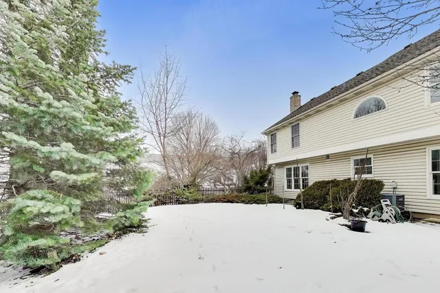 $569,999 | 1137 Fieldstone Lane, Bartlett, IL 60103