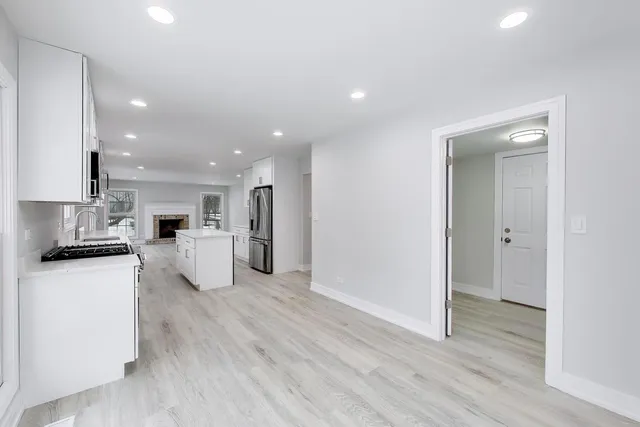 $569,999 | 1137 Fieldstone Lane, Bartlett, IL 60103