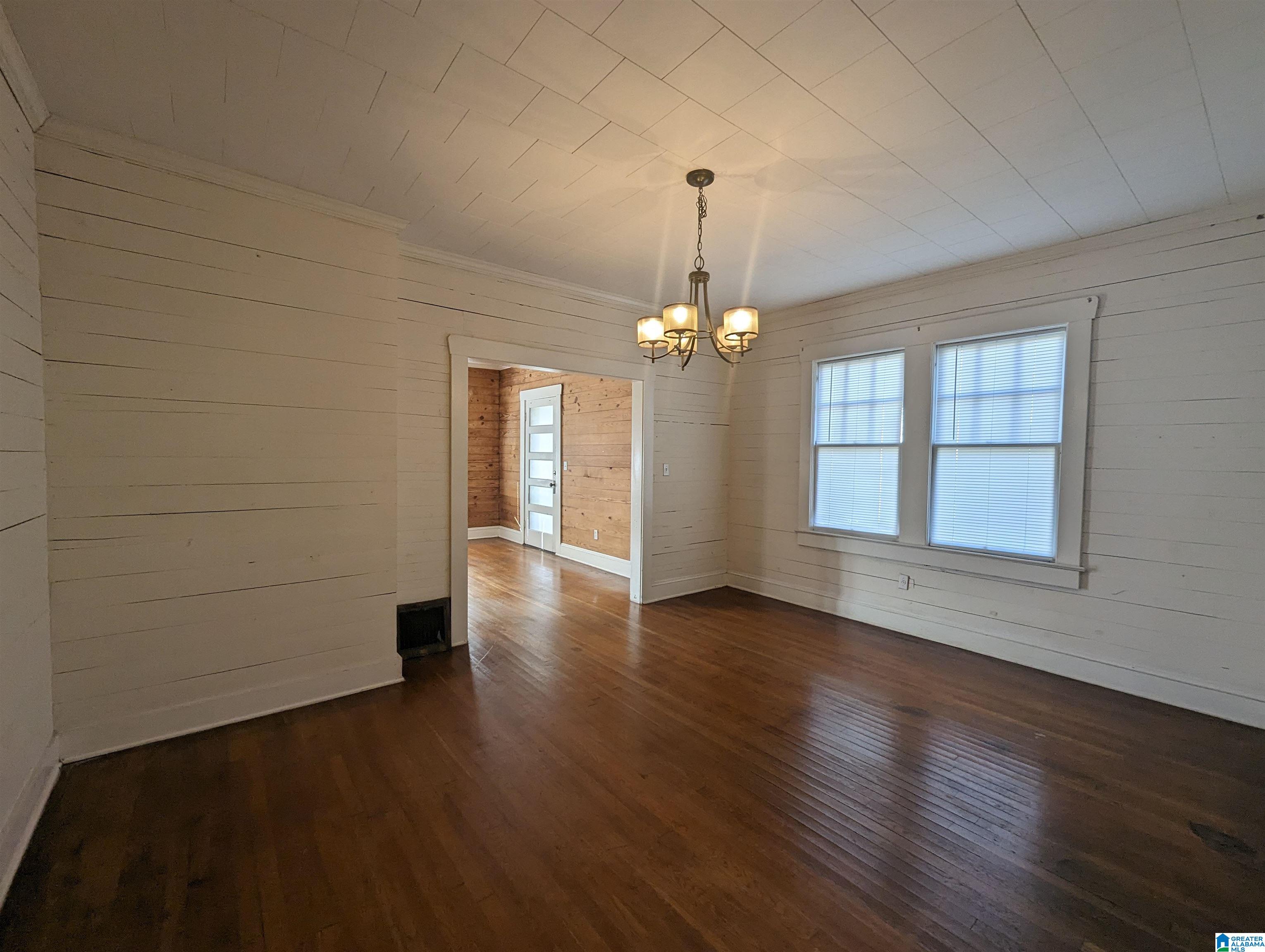 423 Goodwin Avenue Anniston, AL 36207 - Photo 13 of 41