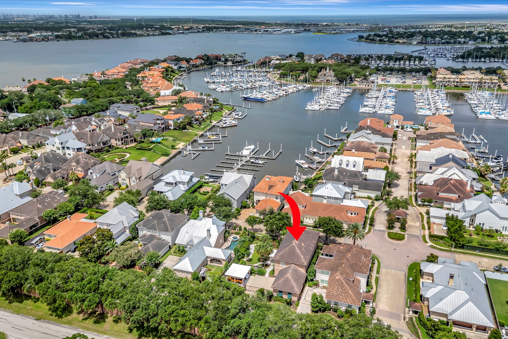 604 Harborside Way Kemah, TX 77565 - Photo 2 of 46 EXCLUSIVE WATERFORD HARBOR IS KNOWN FOR ITS' PROTECTED MARINA AVAILABLE TO RESIDENTS OFFERING FLOATING SLIPS THAT CAN ACCOMMODATE SAIL BOATS, YACHTS AND WEEKEND CRUISERS.