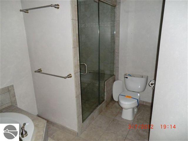 16287 Aletha Road Interlochen, MI 49643 - Photo 18 of 25 1733902-17.JPG