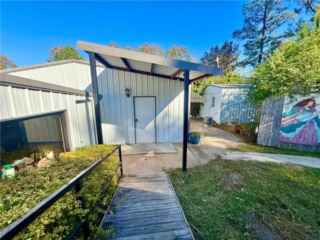 $220,000 | 8543 Highway 127, Jena, LA 71342