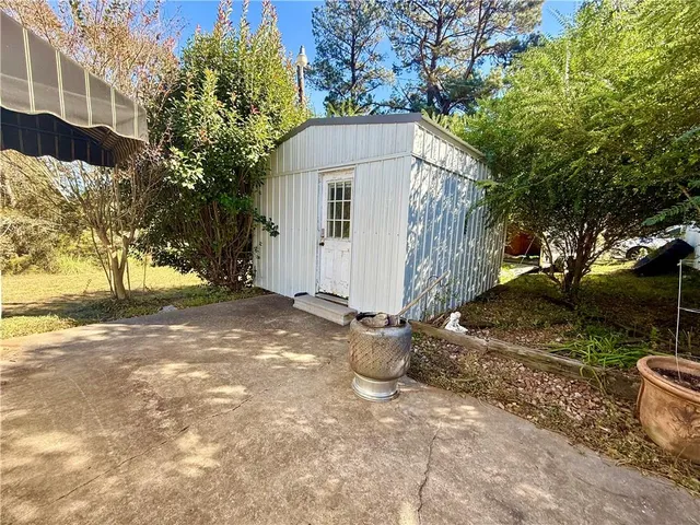 $220,000 | 8543 Highway 127, Jena, LA 71342