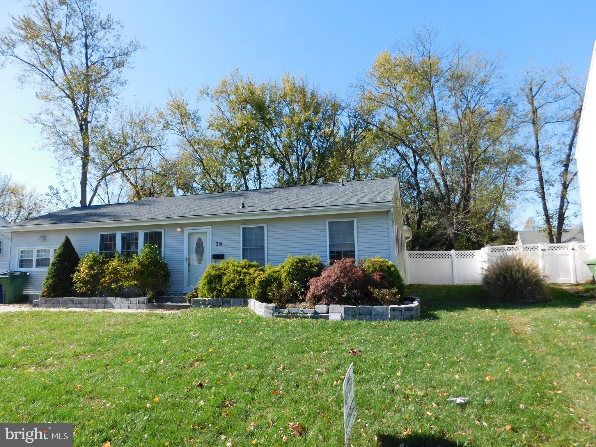 39 Briarcliff Road Marlton, NJ 08053 - Photo 2 of 29 Front View