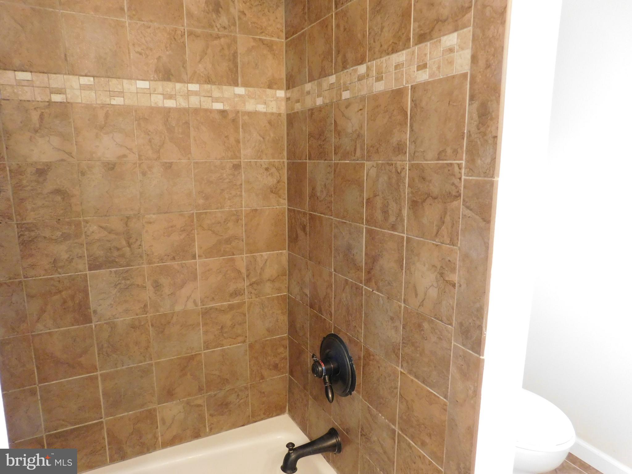 39 Briarcliff Road Marlton, NJ 08053 - Photo 20 of 29 master bathroom