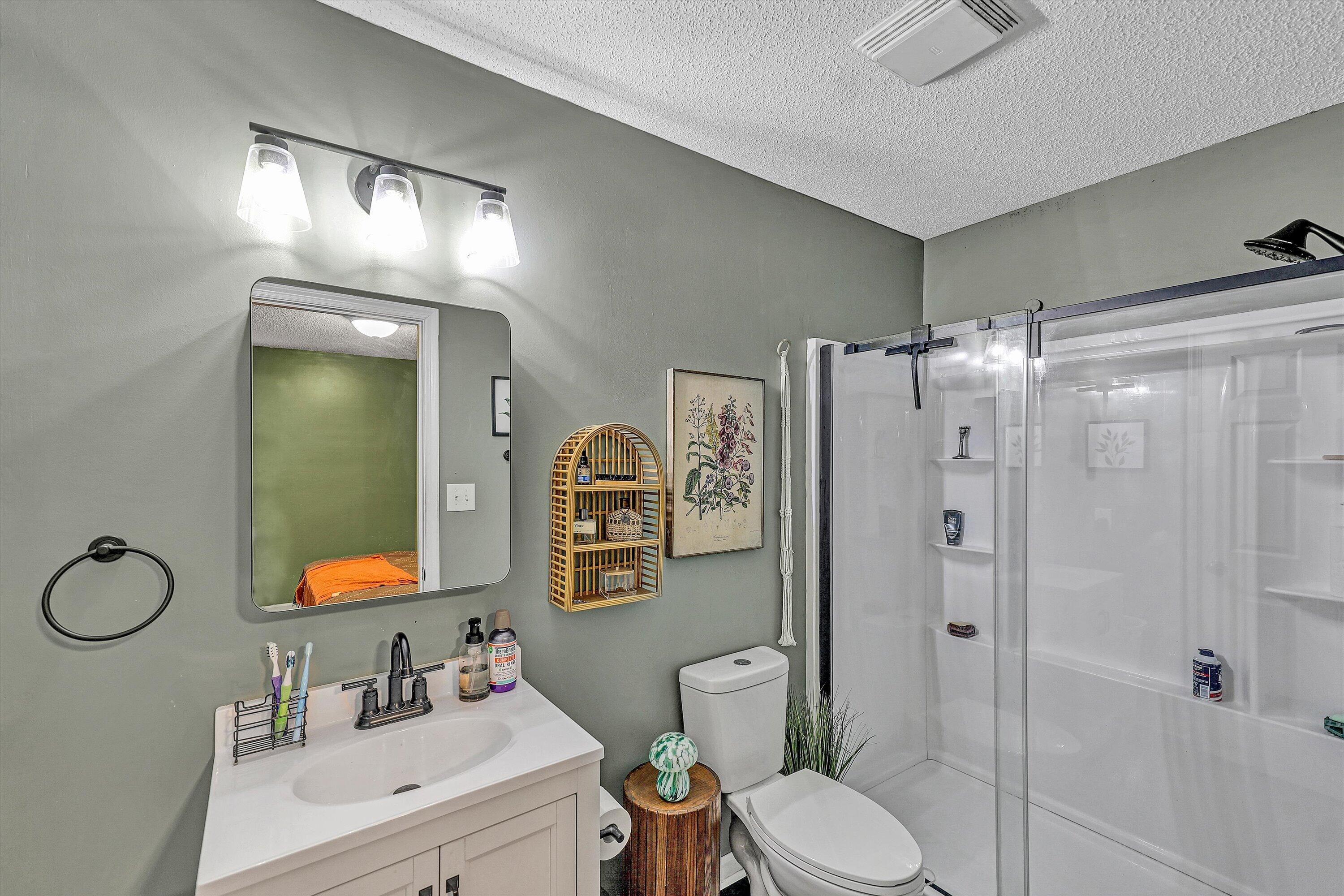 123 Pebble Road Martinsville, VA 24112 - Photo 25 of 32 25-SGM-6119