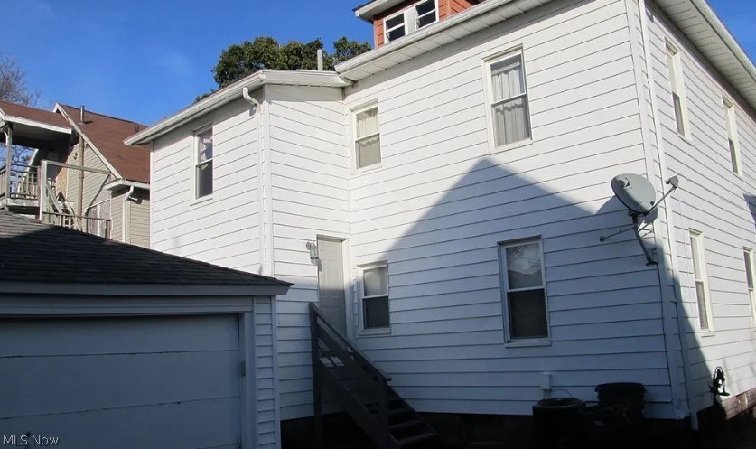 1005 Clarendon Avenue Northwest Canton, OH 44708 - Photo 2 of 2