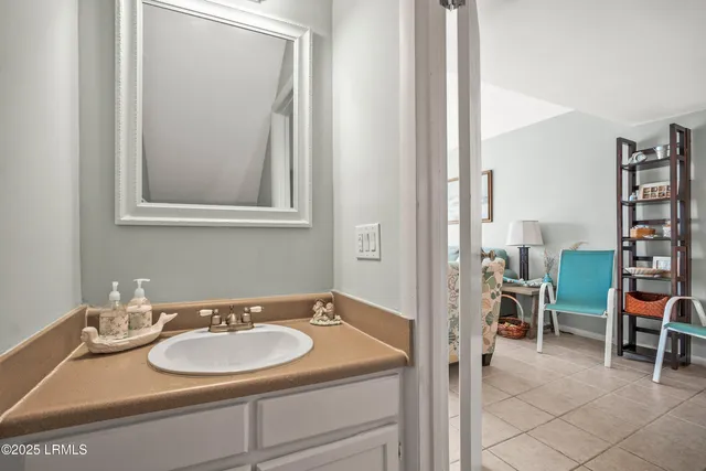 $375,000 | 4 Harbor Drive North, Unit K207, Harbor Island, SC 29920