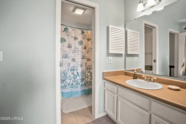 $375,000 | 4 Harbor Drive North, Unit K207, Harbor Island, SC 29920