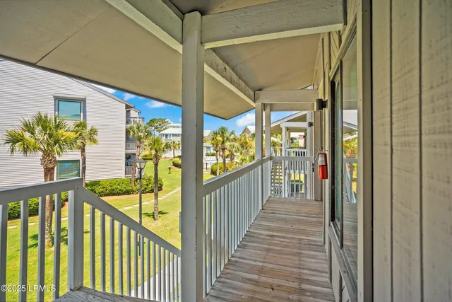 $375,000 | 4 Harbor Drive North, Unit K207, Harbor Island, SC 29920