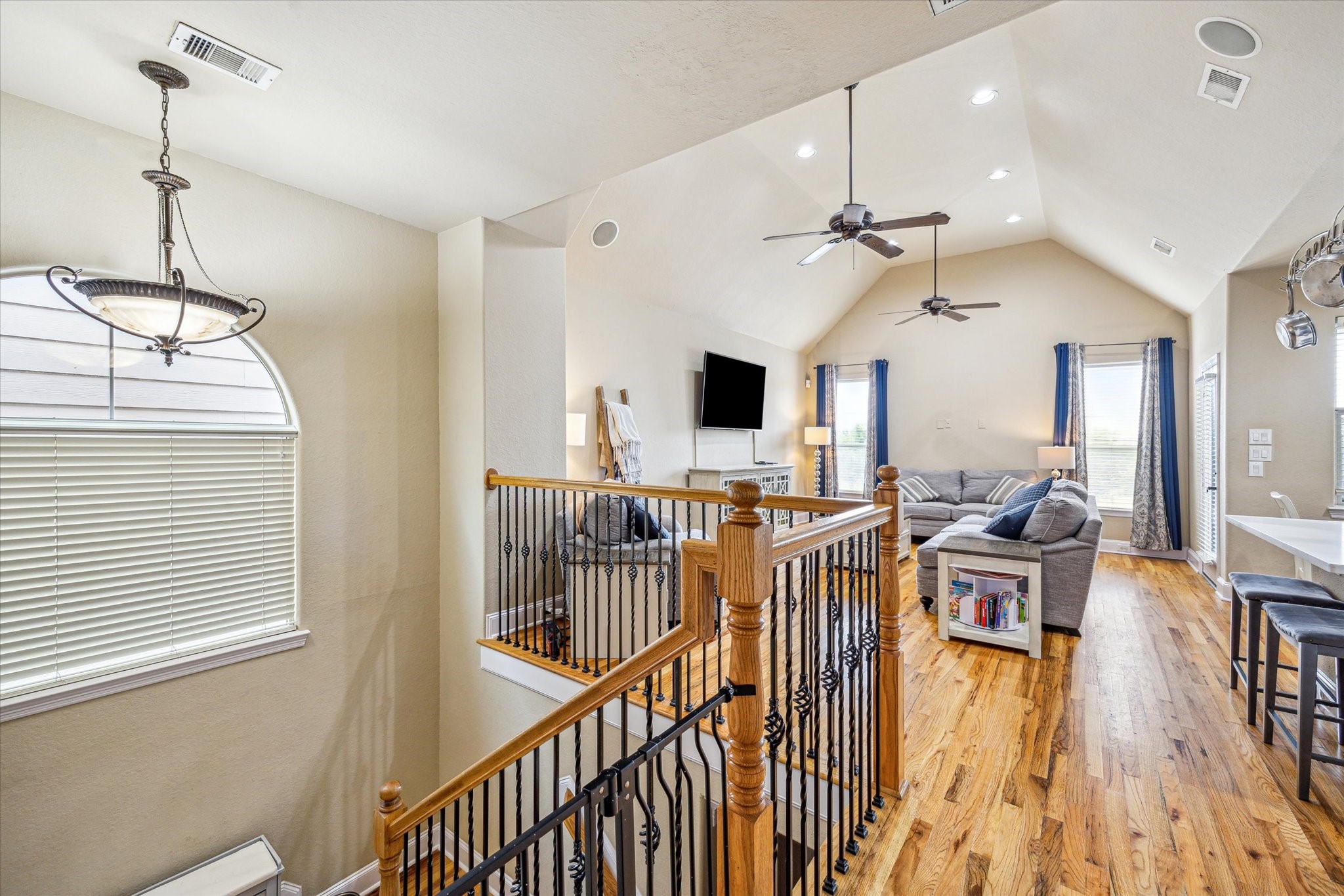 210 Grove Street Houston, TX 77020 - Photo 3 of 28 a view of a living room and a kitchen