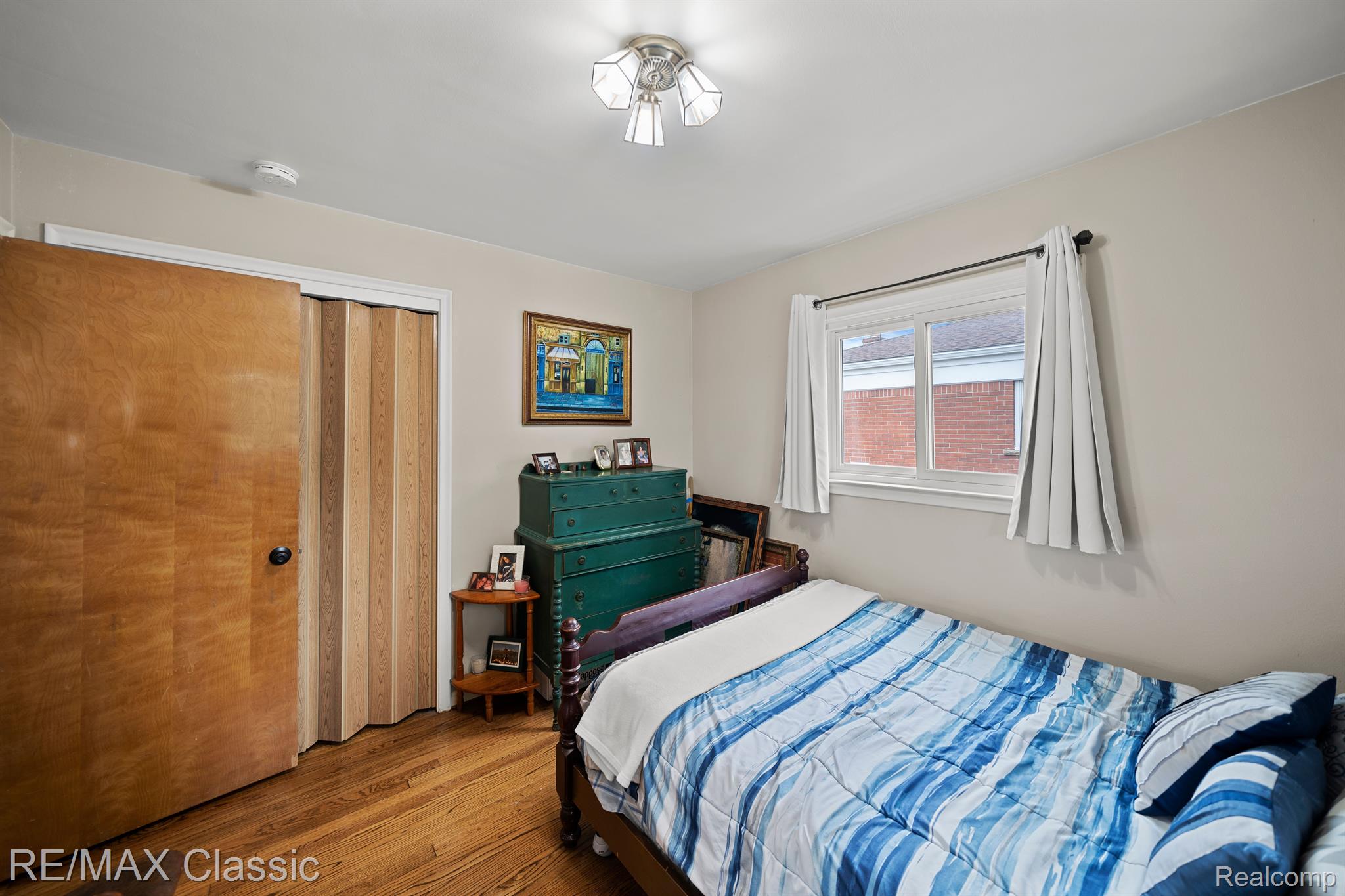 1908 Grange Road Trenton, MI 48183 - Photo 21 of 38 Gallery Image 21