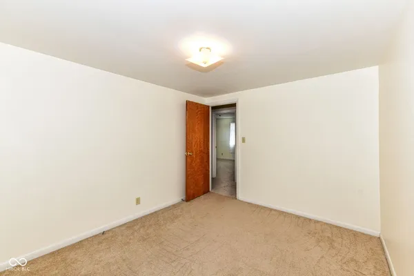 $1,200 | 8047 Dix Road, Indianapolis, IN 46259