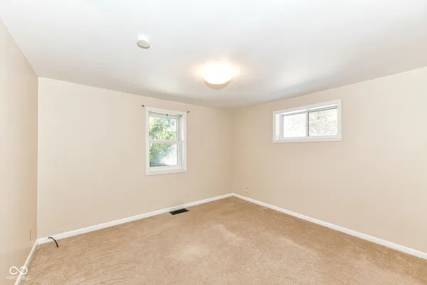 $1,200 | 8047 Dix Road, Indianapolis, IN 46259