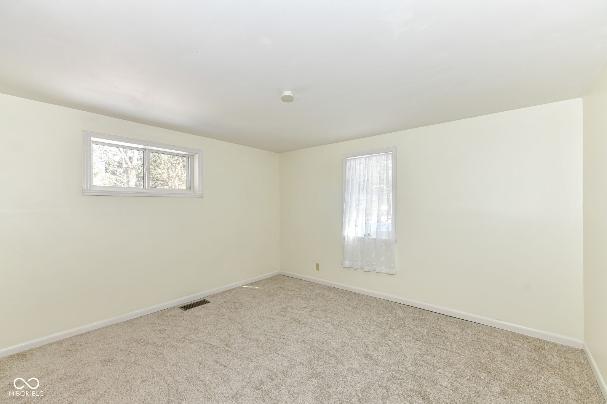 8047 Dix Road Indianapolis, IN 46259 - Photo 16 of 25