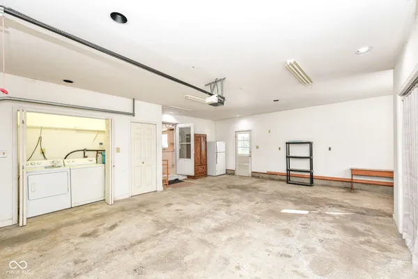 $1,200 | 8047 Dix Road, Indianapolis, IN 46259