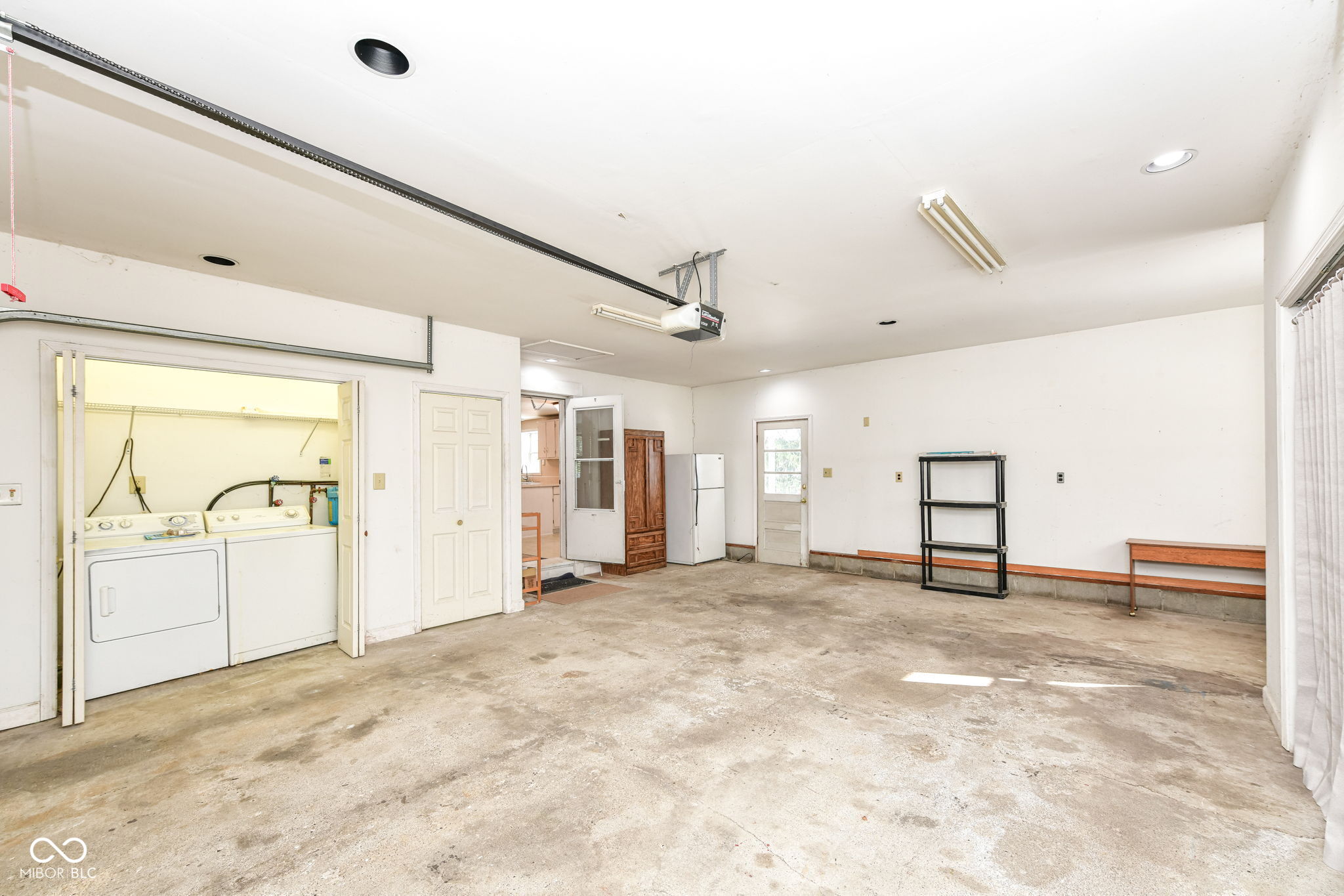 8047 Dix Road Indianapolis, IN 46259 - Photo 21 of 25