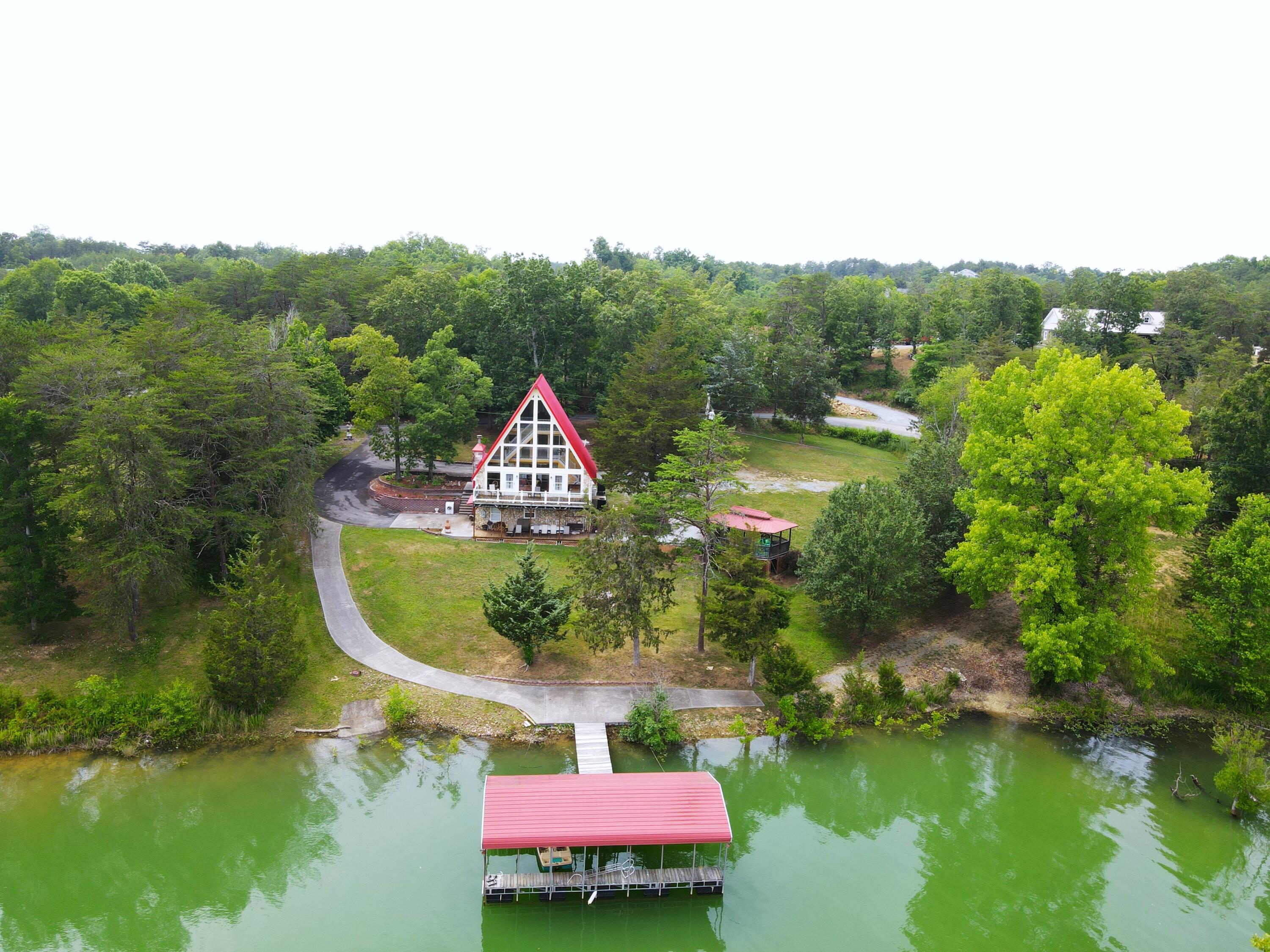 1819 Parrotts Chapel Road Sevierville, TN 37876 - Photo 3 of 62 3