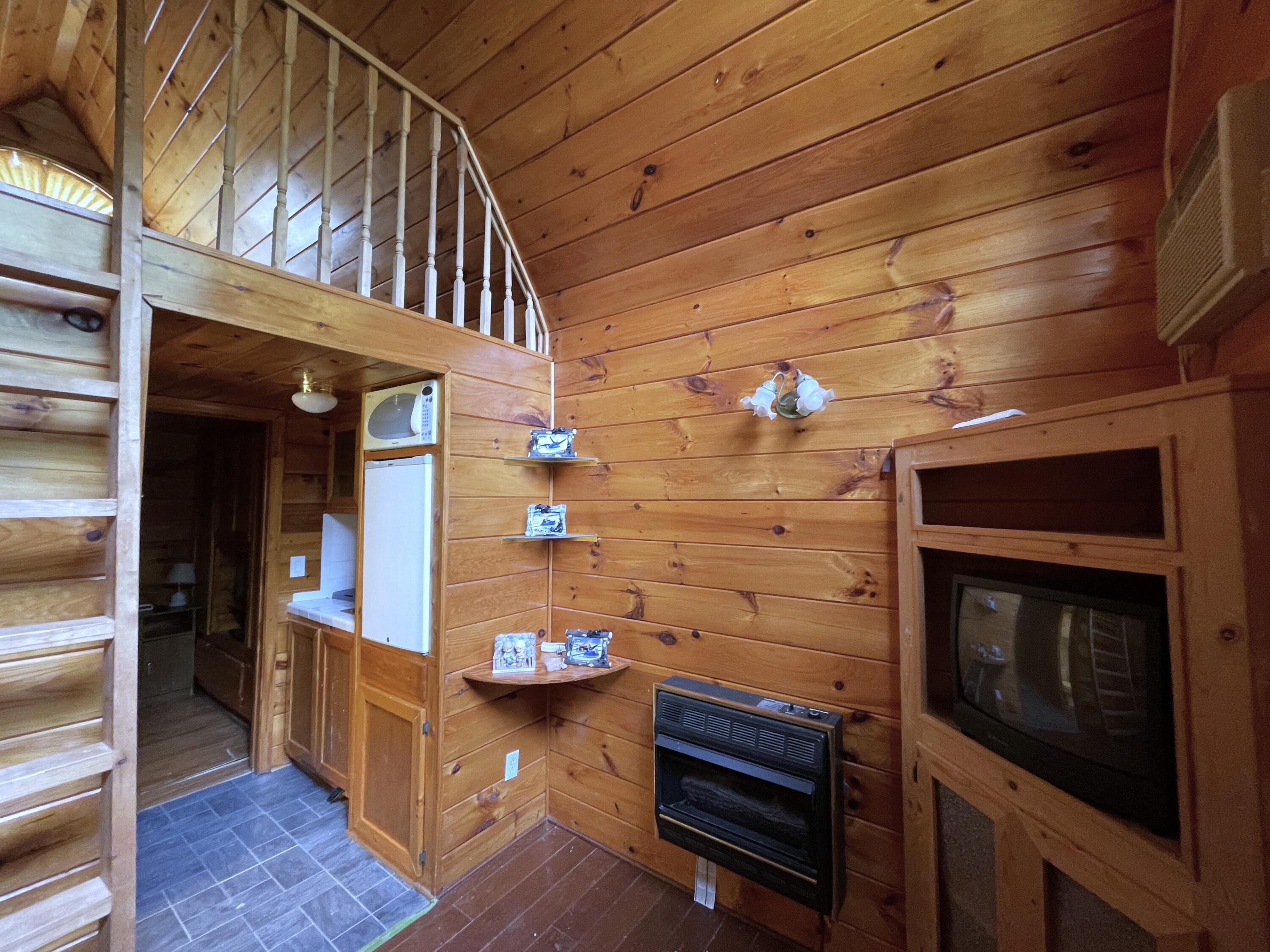 1819 Parrotts Chapel Road Sevierville, TN 37876 - Photo 39 of 62 35