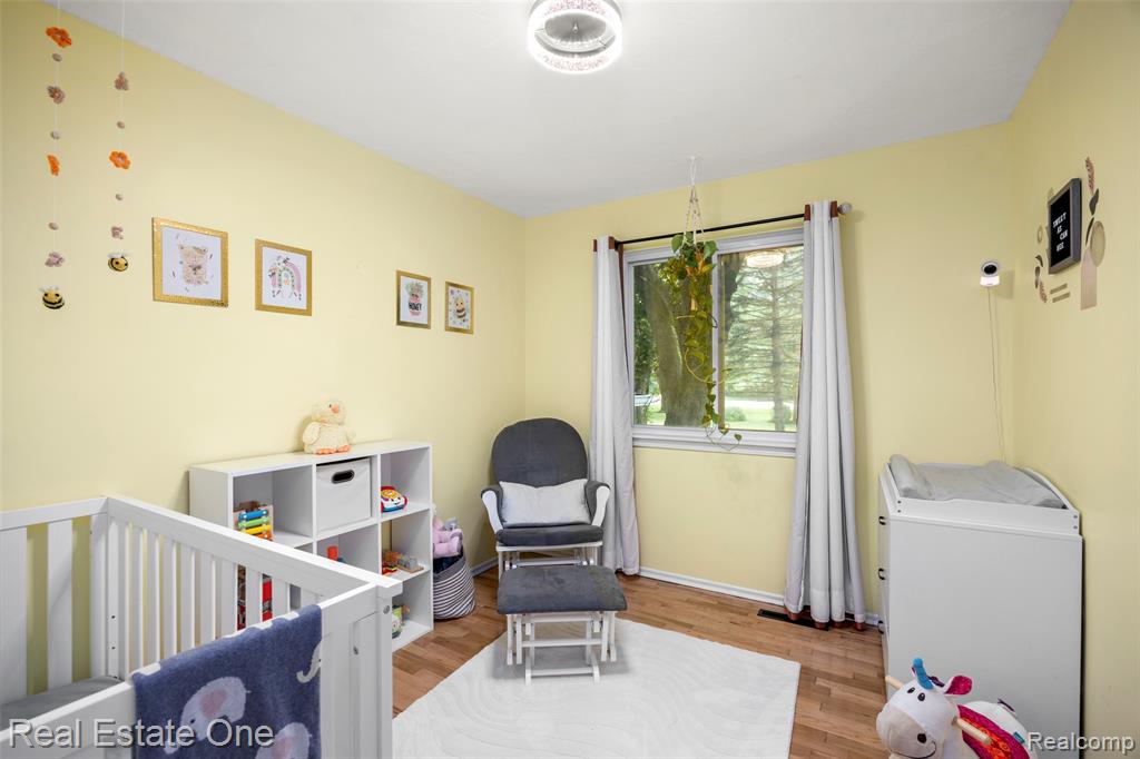 3439 North Mill Road Dryden, MI 48428 - Photo 17 of 49 Gallery Image 17