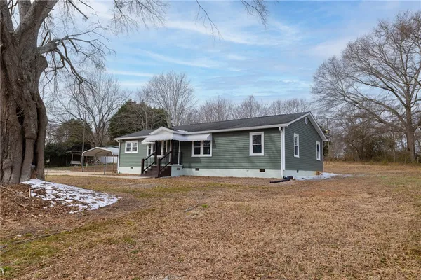 $349,000 | 939 State Rd S-37-54, Seneca, SC 29678