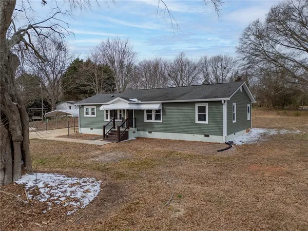 $349,000 | 939 State Rd S-37-54, Seneca, SC 29678