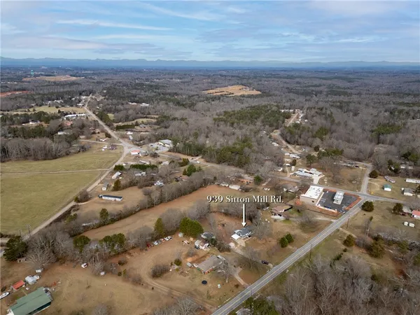 $349,000 | 939 State Rd S-37-54, Seneca, SC 29678