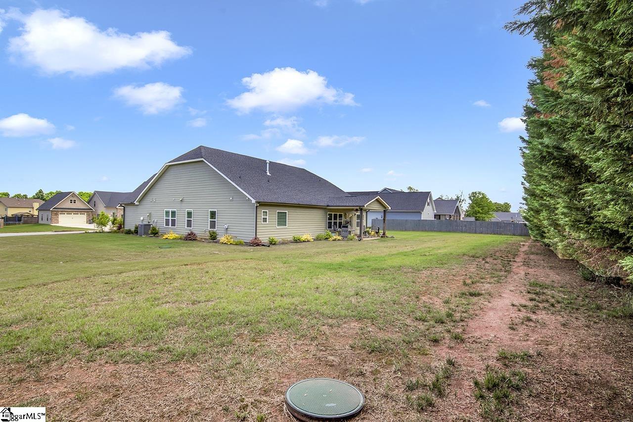 15 Cool Meadow Way Fountain Inn, SC 29644 - Photo 31 of 33 Gallery Image 31