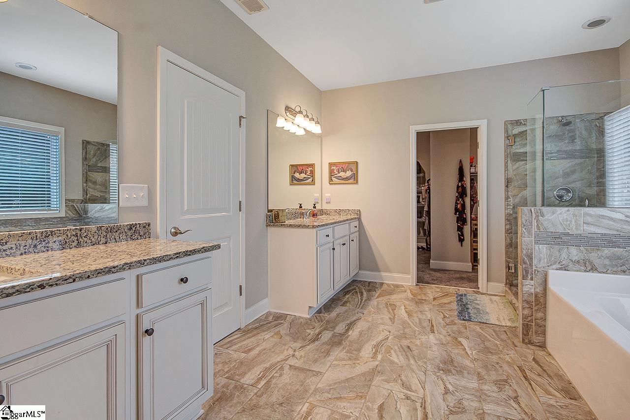 15 Cool Meadow Way Fountain Inn, SC 29644 - Photo 5 of 33 Gallery Image 5