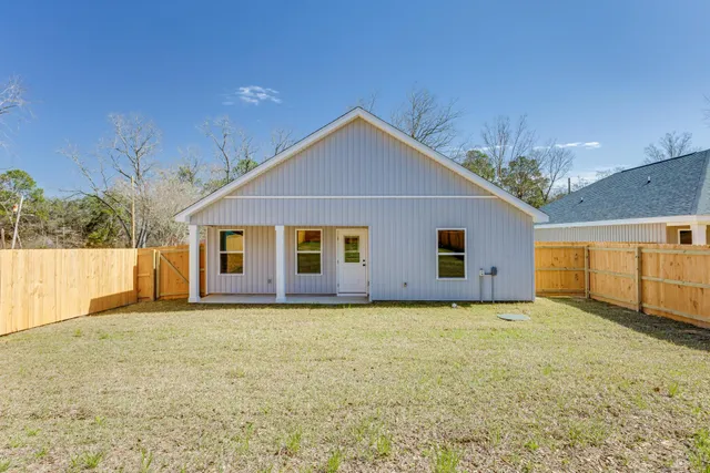 $239,800 | 8086 3rd Street, Laurel Hill, FL 32567