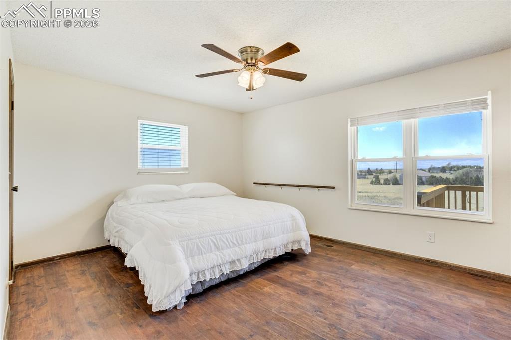 11045 Peaceful Valley Road Colorado Springs, CO 80925 - Photo 13 of 50