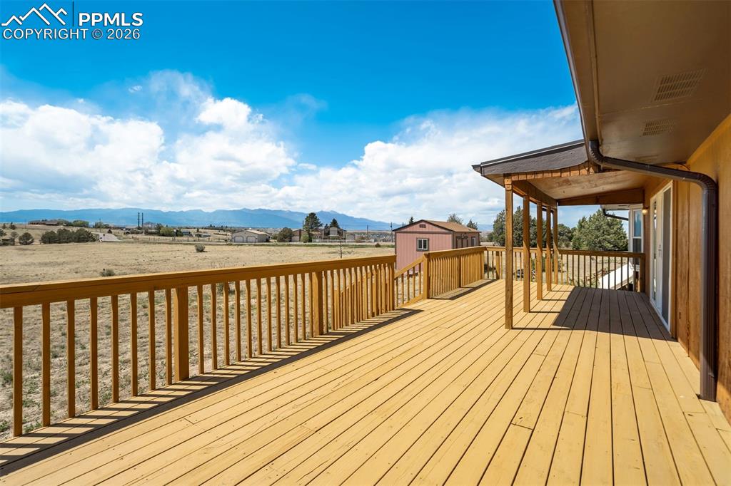 11045 Peaceful Valley Road Colorado Springs, CO 80925 - Photo 40 of 50