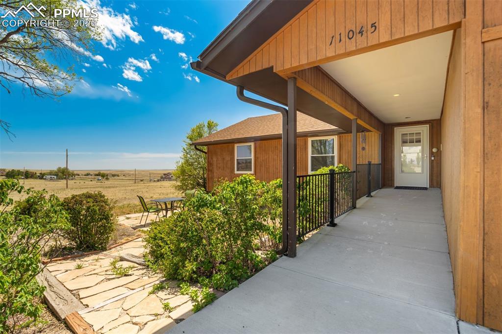 11045 Peaceful Valley Road Colorado Springs, CO 80925 - Photo 5 of 50